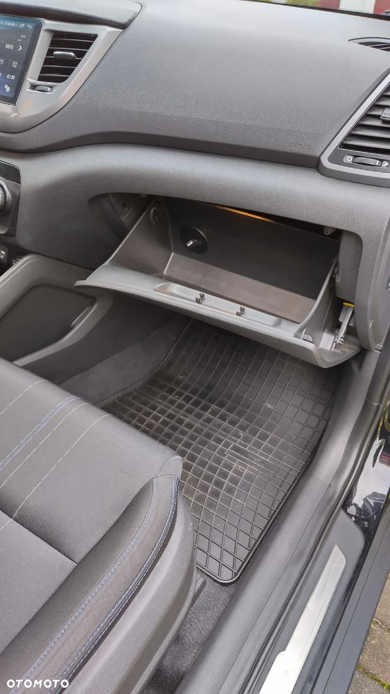 Hyundai Tucson blue 1.7 CRDi 2WD Passion - 18