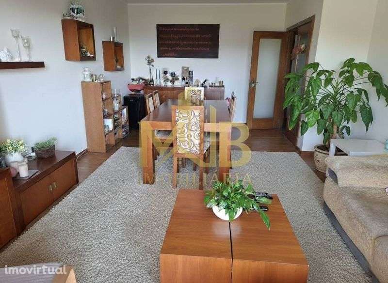 Apartamento T3 Paço Sousa - Grande imagem: 2/8