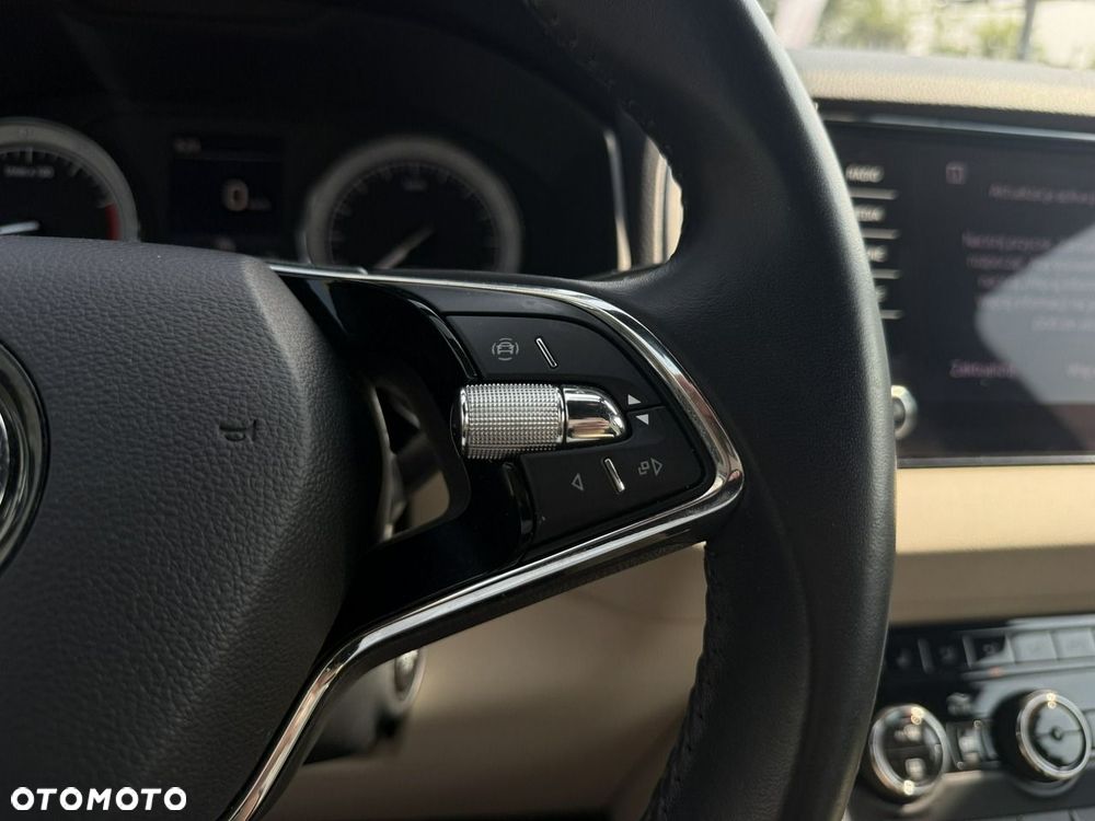 Skoda Karoq 1.5 TSI Style - 9