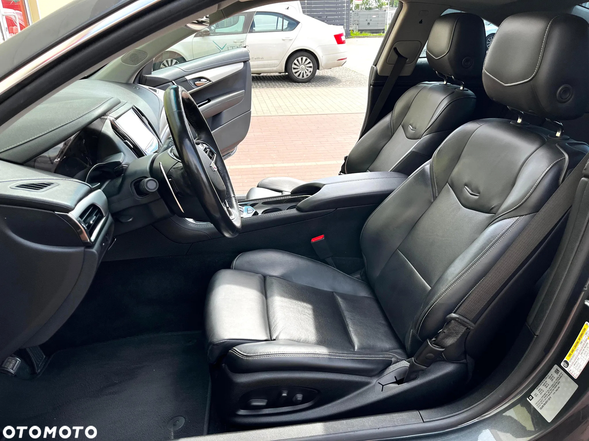Cadillac ATS Coupe 2.0L Turbo Automatik Luxury - 34