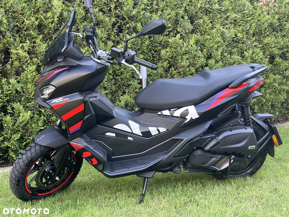 Aprilia SR - 3