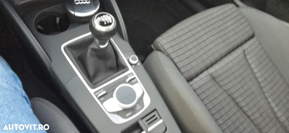 Audi A3 2.0 TDI Sportback Attraction - 22