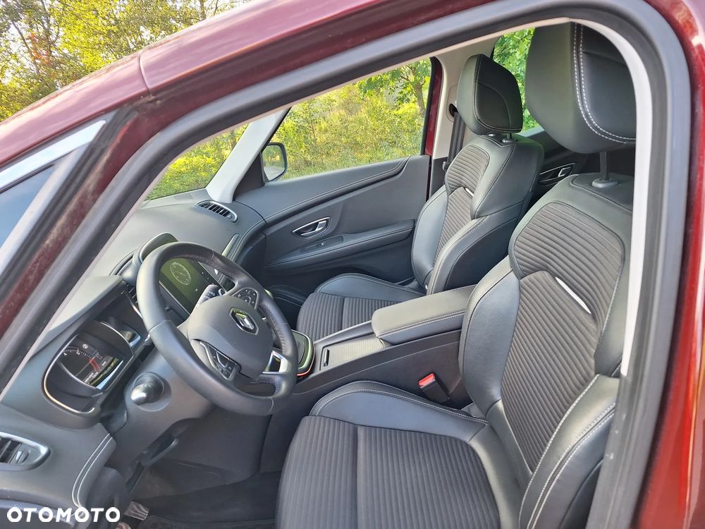 Renault Scenic - 28