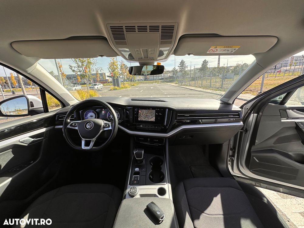 Volkswagen Touareg - 6
