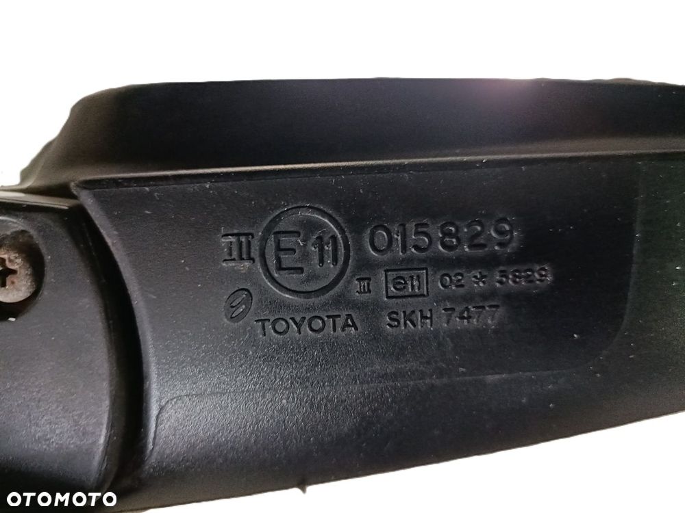 TOYOTA AVENSIS T25 03-09 r. LUSTERKO PRAWE ELEKTRYCZNE 7PIN lakier 1C0 - 8