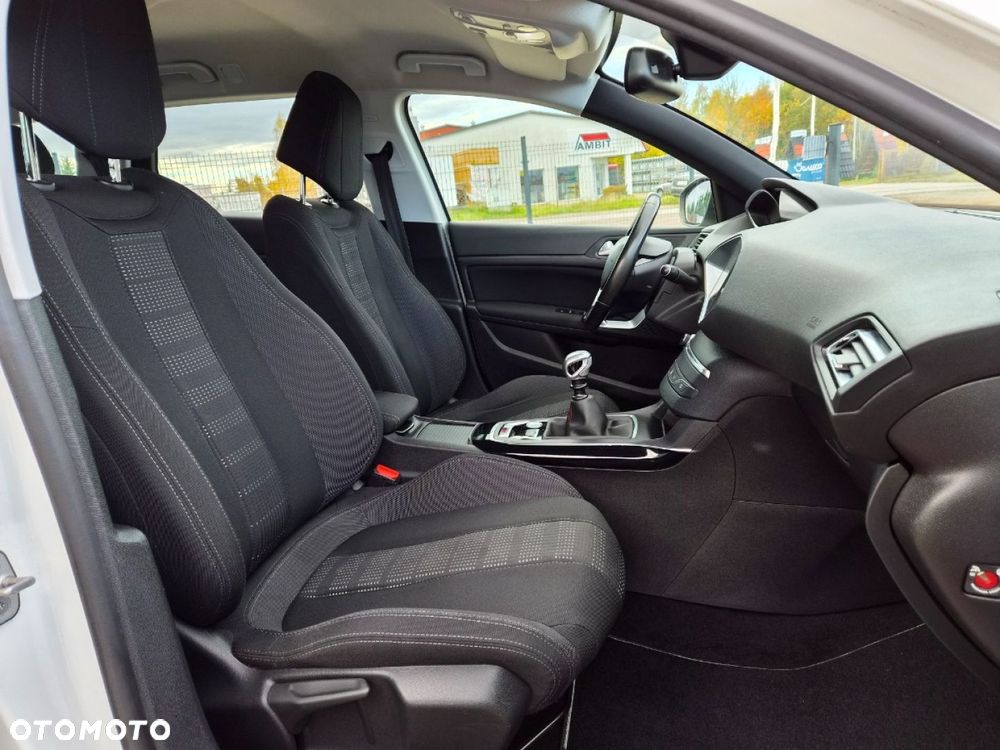 Peugeot 308 BlueHDi FAP 120 Stop & Start Allure - 19