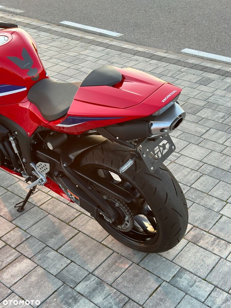 Honda CBR - 15