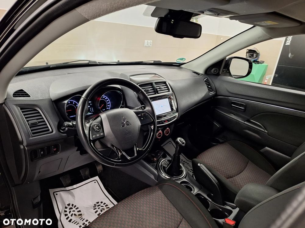 Mitsubishi ASX 1.6 2WD Diamant Edition+ - 17