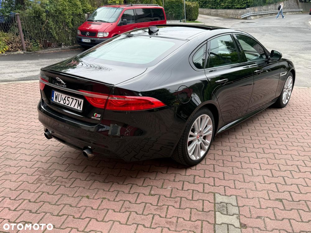 Jaguar XF S AWD - 5