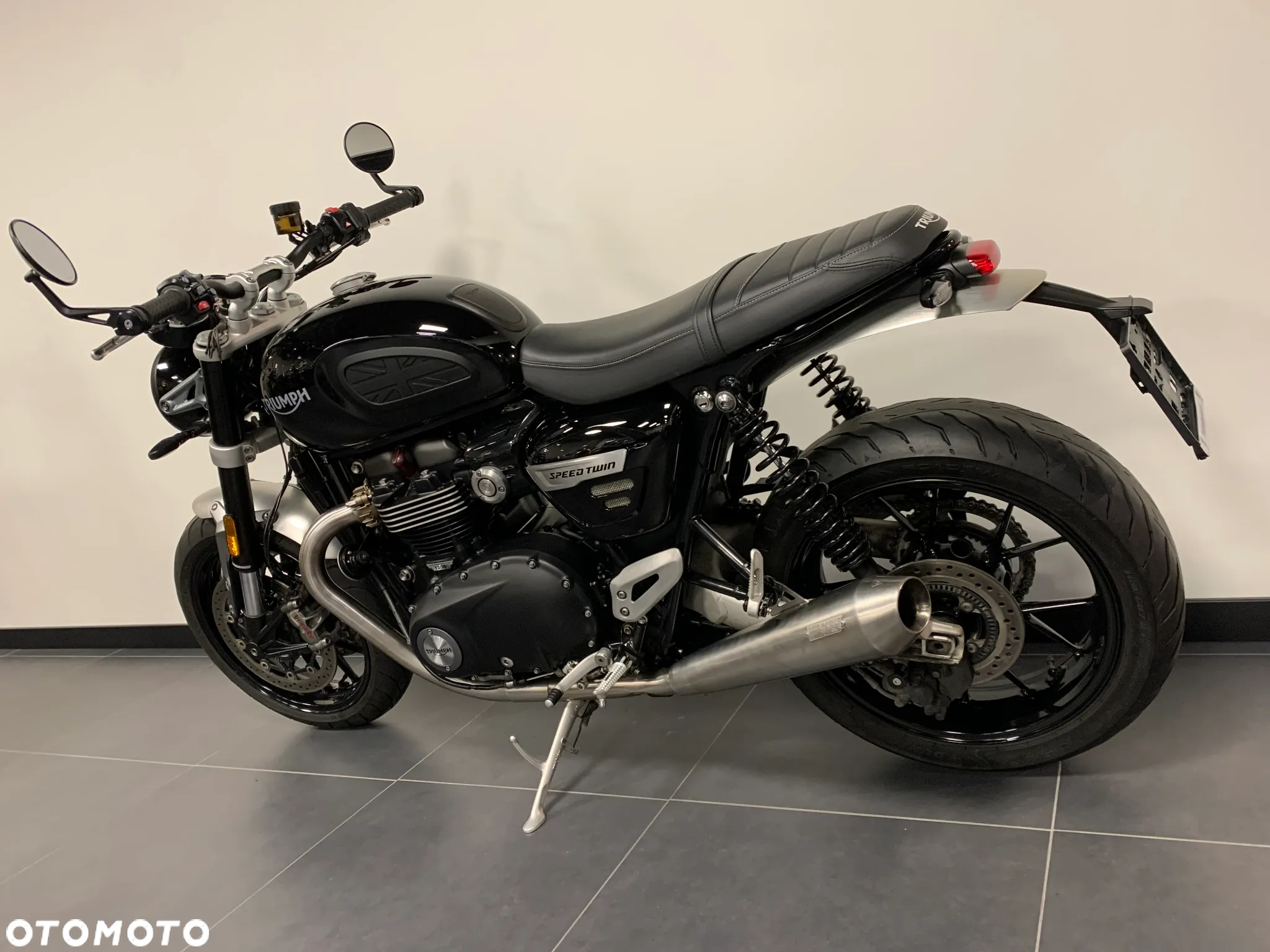 Triumph Speed Twin - 3