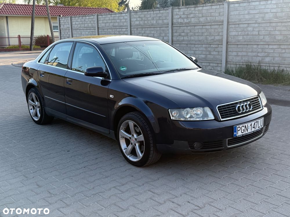 Audi A4 Limousine 2.0 FSI - 6