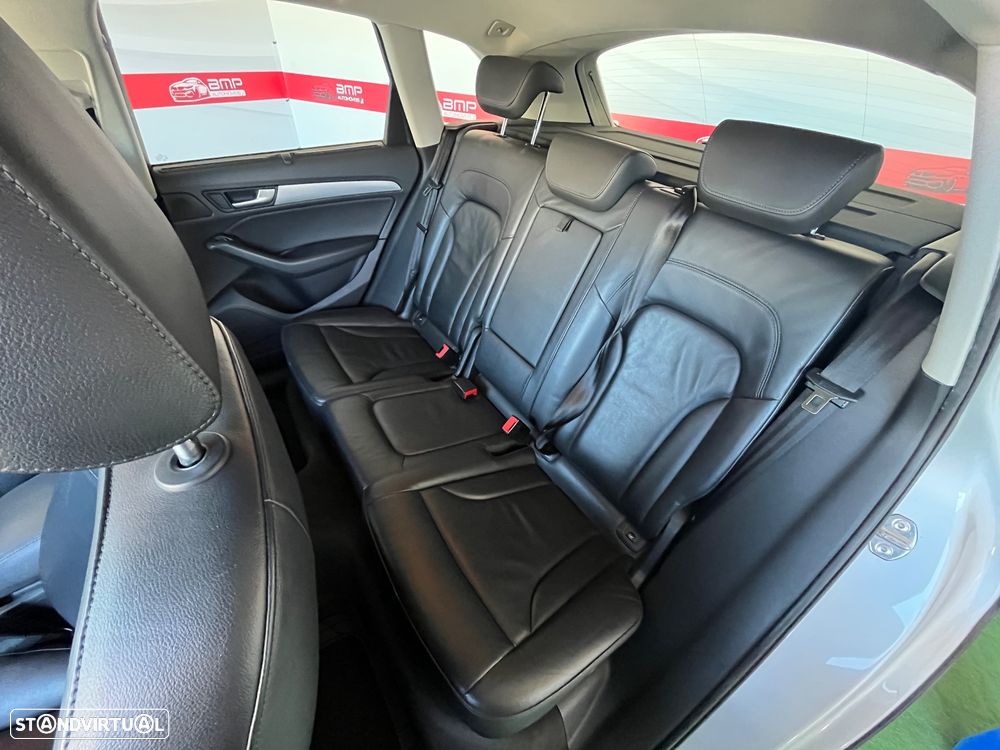 Audi Q5 2.0 TDi quattro S-tronic - 11
