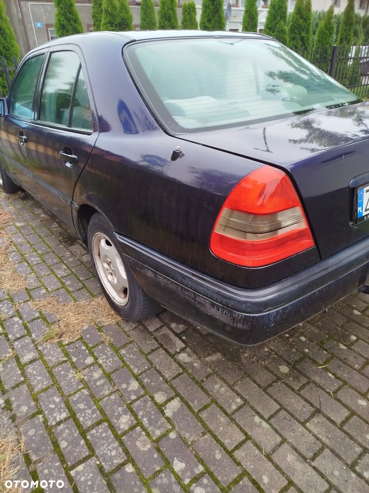 Mercedes-Benz Klasa C 200 Classic - 7