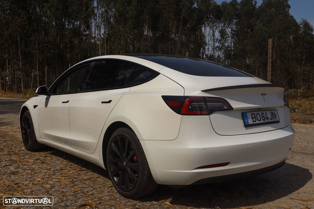 Tesla Model 3 - 26