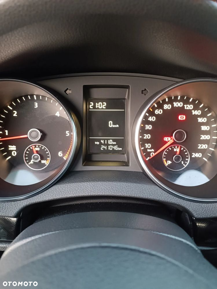 Volkswagen Golf - 11