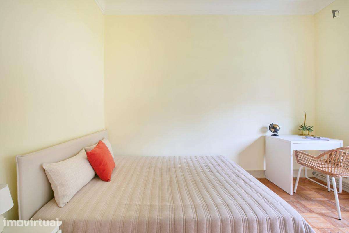 Quarto - localizado em Alvalade Lisbon - Grande imagem: 4/25