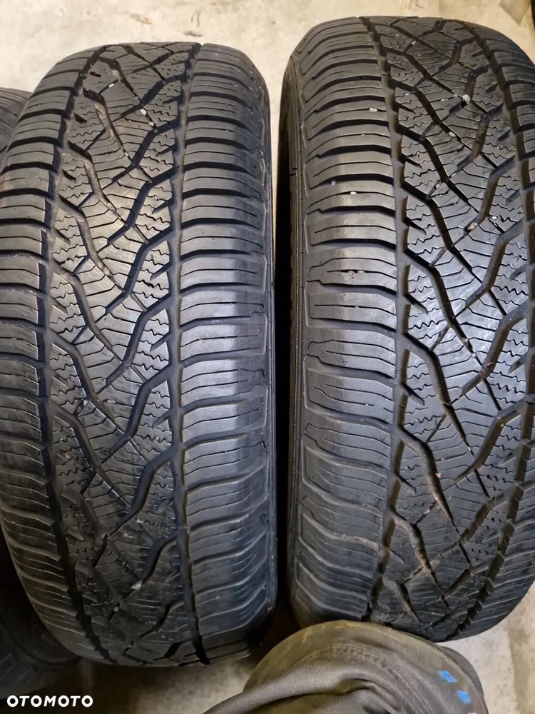 BARUM QUATRIS 5  185/65R15  185/65/15 Opony całoroczne - 2