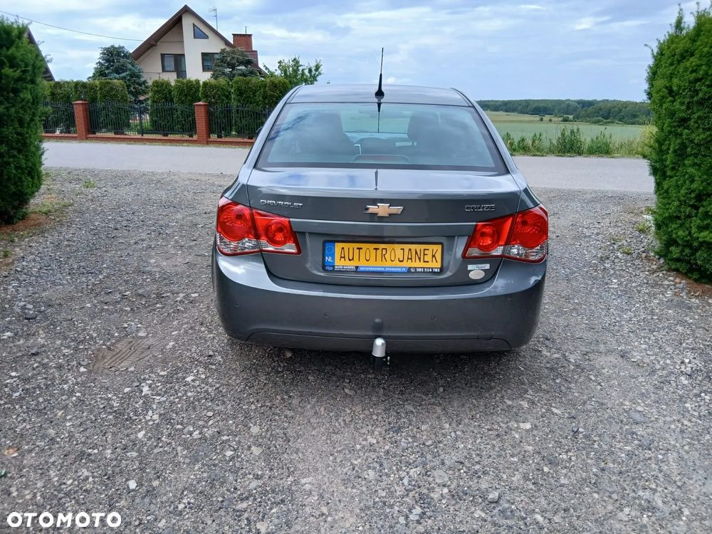 Chevrolet Cruze 1.8 LT+ - 5