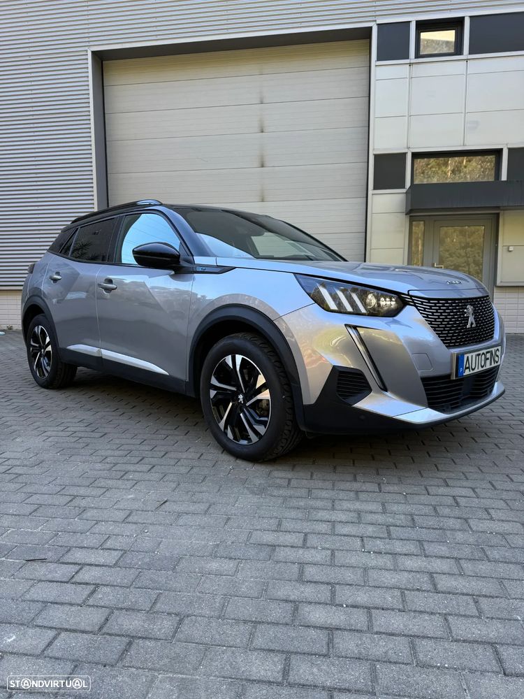 Peugeot e-2008 50 kWh GT - 3