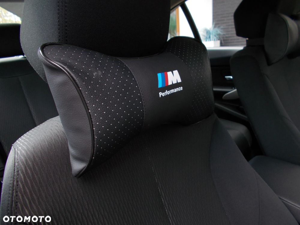 BMW Seria 3 330i GPF xDrive Sport - 12