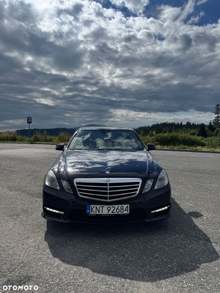 Mercedes-Benz Klasa E 350 CDI DPF 4Matic BlueEFFICIENCY 7G-TRONIC Avantgarde - 14
