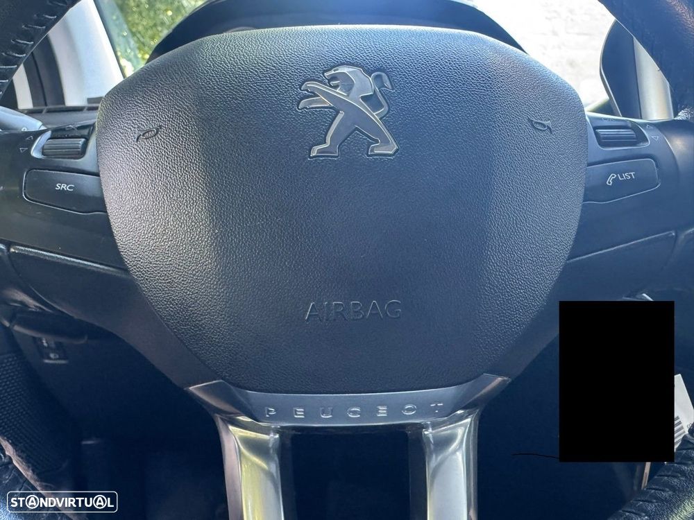 Peugeot 208 1.6 BlueHDi Style - 9