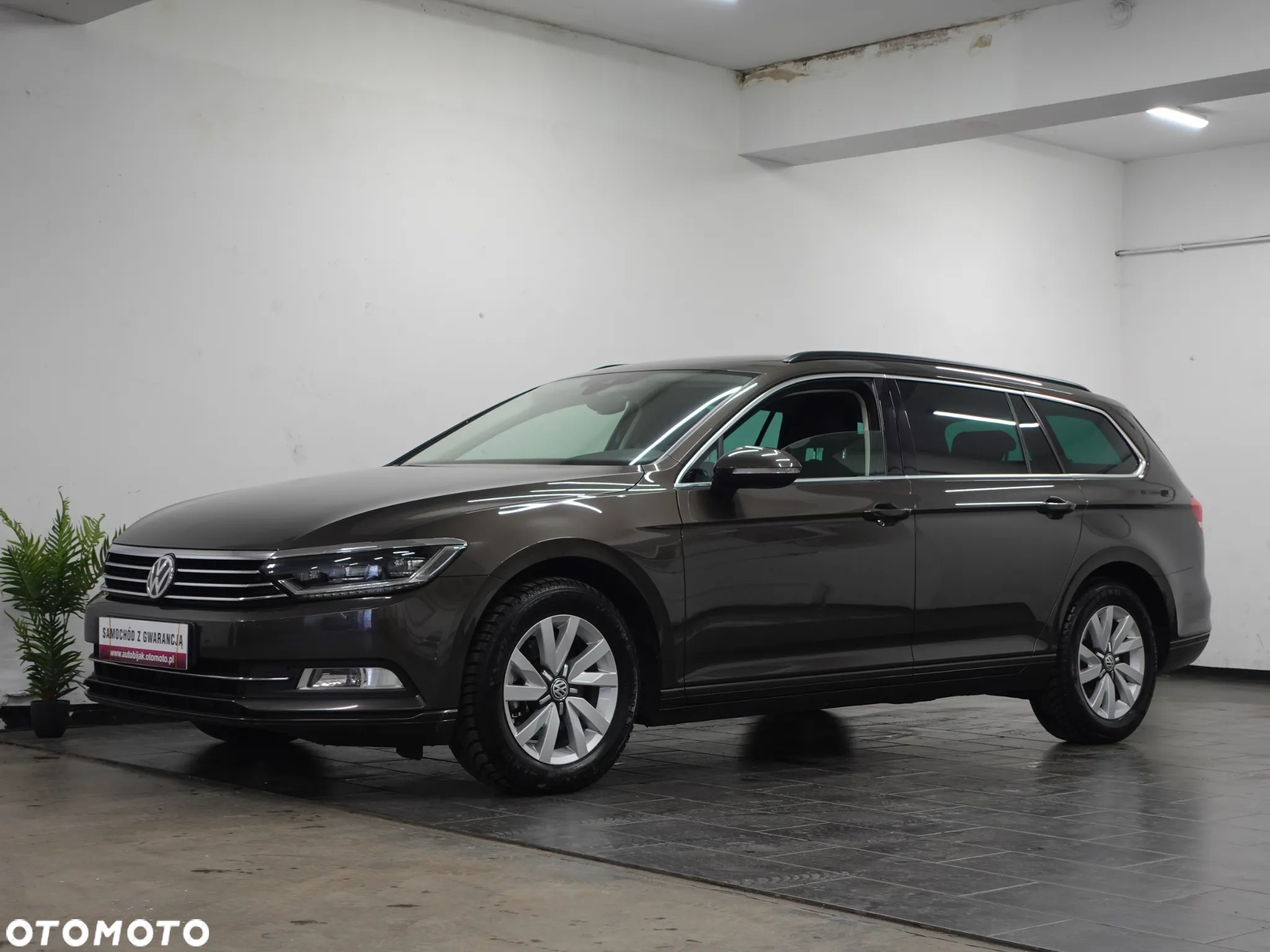 Volkswagen Passat 2.0 TDI BMT Comfortline - 4