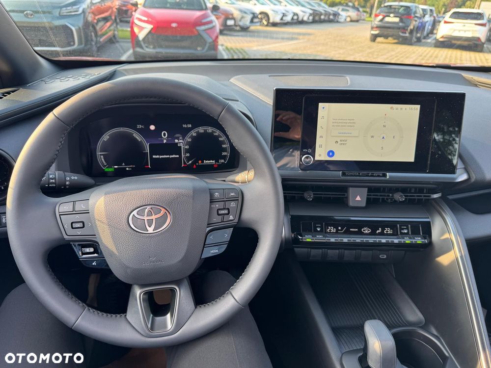 Toyota C-HR - 11