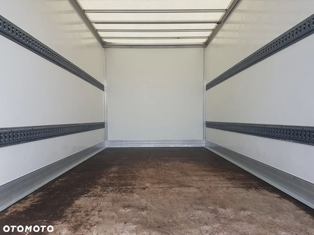 Renault MASTER KONTENER 8EP 4,22x2,23x2,22 KLIMA KRAJOWY MANUAL  6-BIEGÓW - 17