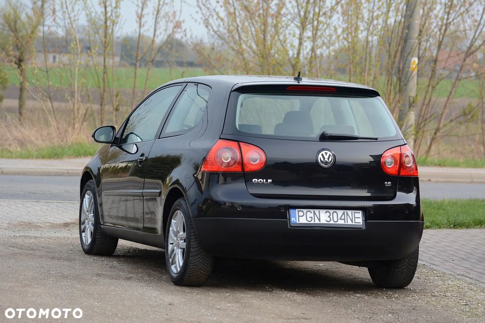 Volkswagen Golf 1.6 Edition - 9