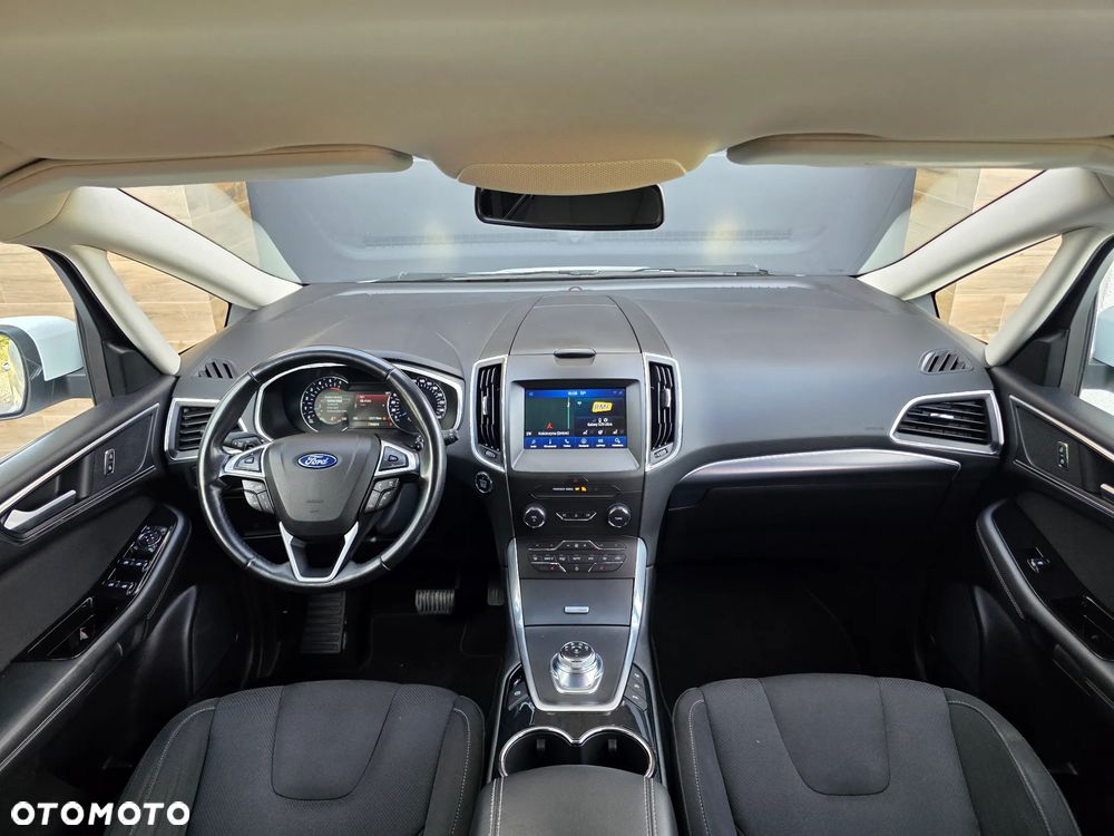 Ford S-Max 2.0 EcoBlue Titanium - 6