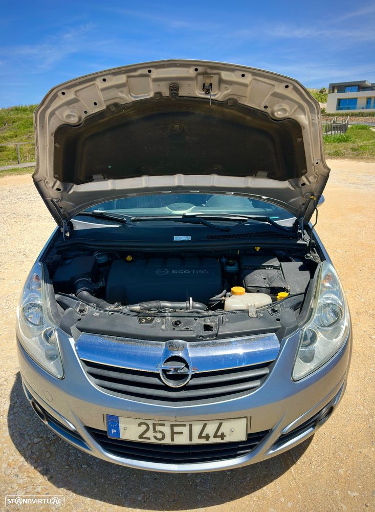 Opel Corsa 1.3 CDTI Enjoy EcoFLEX - 10
