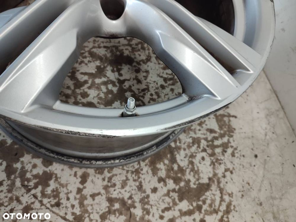 FELGA ALUMINIOWA 19 5X120 9J 74,1 37     7846786 - 4