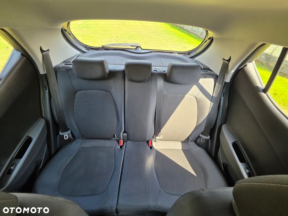 Hyundai i10 1.0 Premium - 19