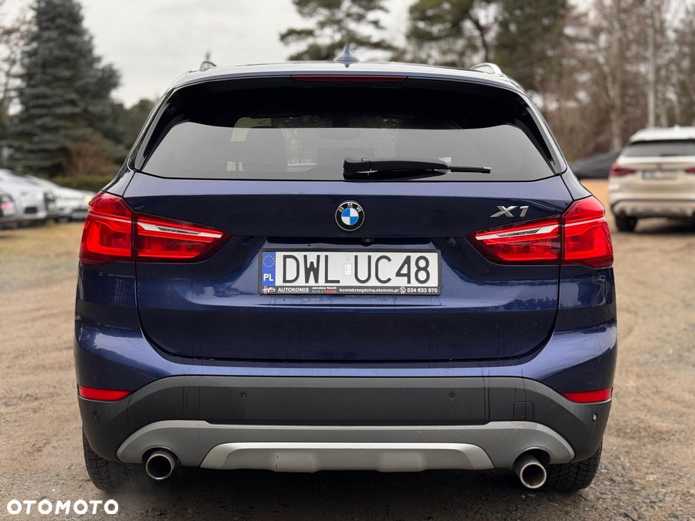 BMW X1 xDrive28i xLine - 32