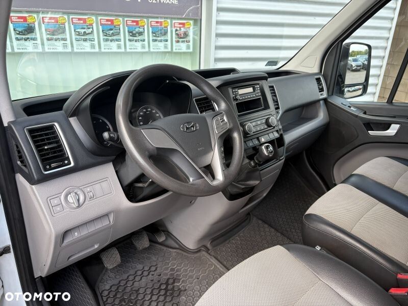 Hyundai H350 - 4