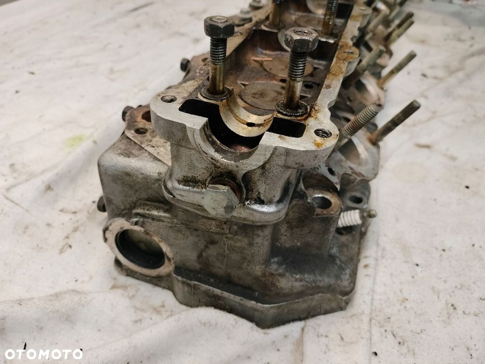 głowica silnika lewa jaguar xjs 85-92 5,3 v12 264km - 3