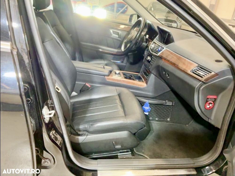 Mercedes-Benz E 300 BlueTEC HYBRID 7G-TRONIC Elegance - 6