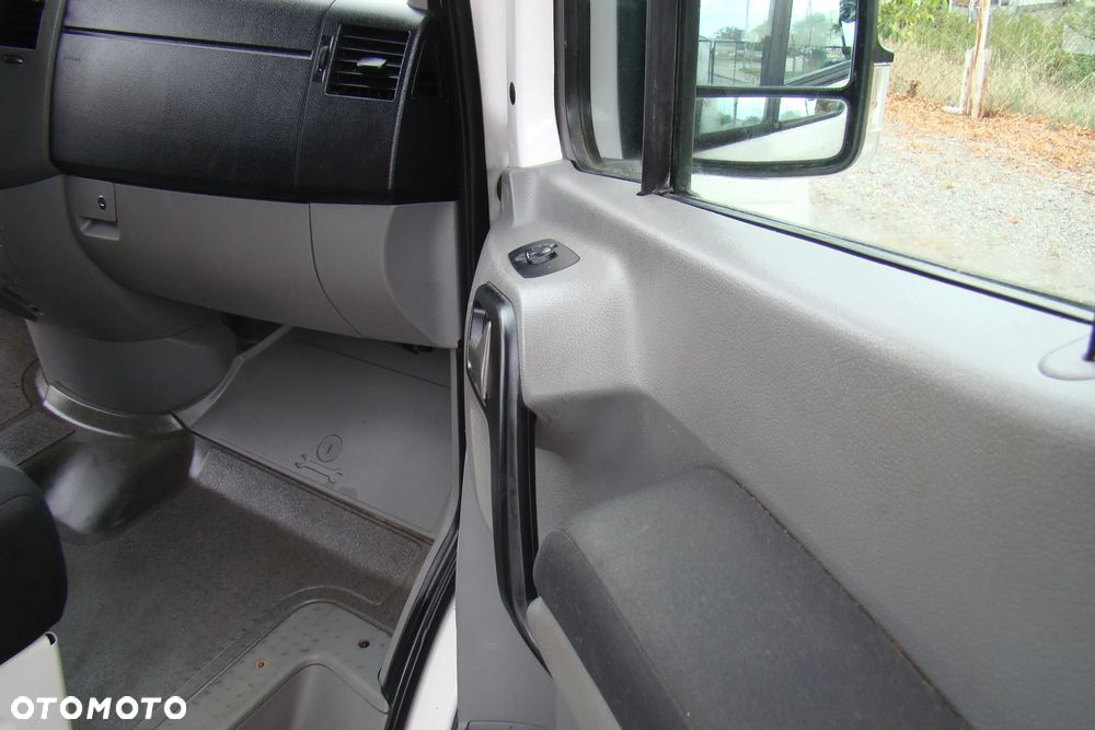 Volkswagen Crafter - 10