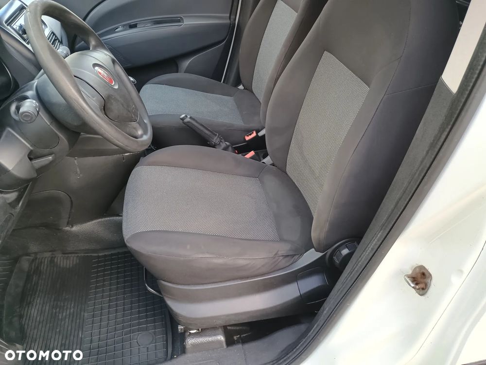 Fiat Doblo - 16