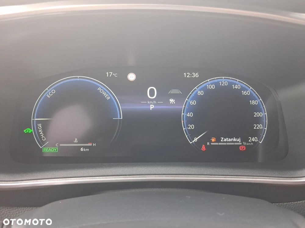 Toyota Corolla 1.8 Hybrid Style - 22