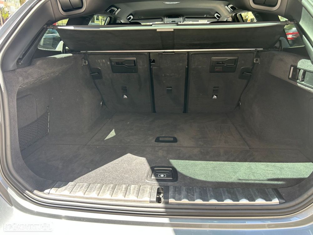 BMW 320 d Pack Desportivo M Auto - 25