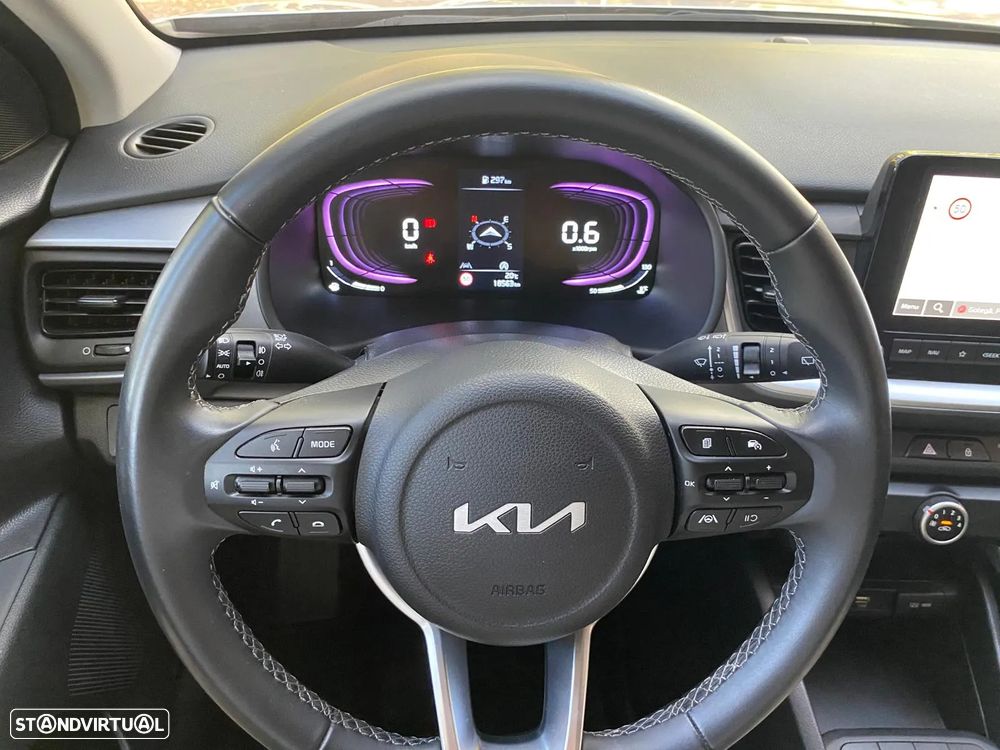Kia Stonic 1.2 MPi Dynamic - 19
