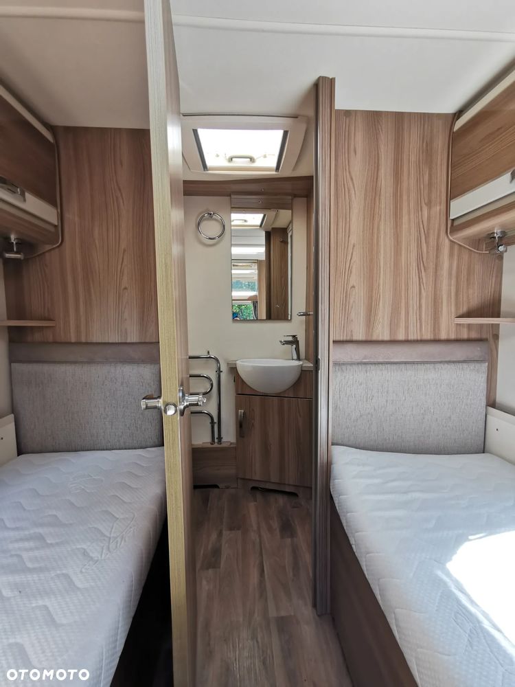 SWIFT Challenger SE 565 - 37