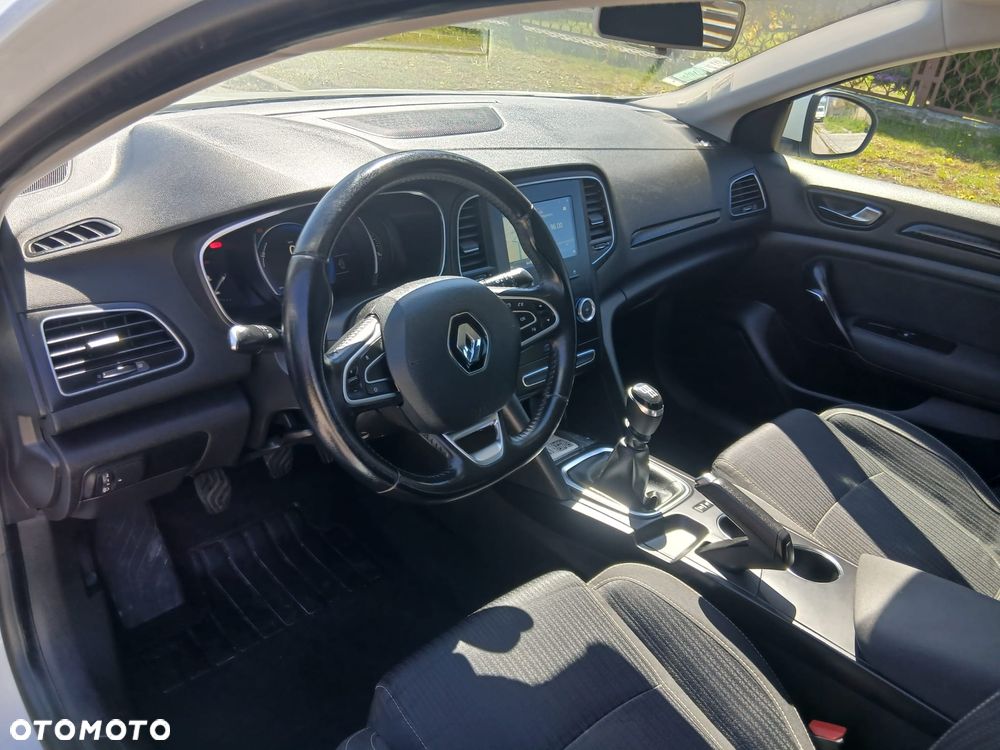 Renault Megane 1.5 dCi Energy Bose EU6 - 20