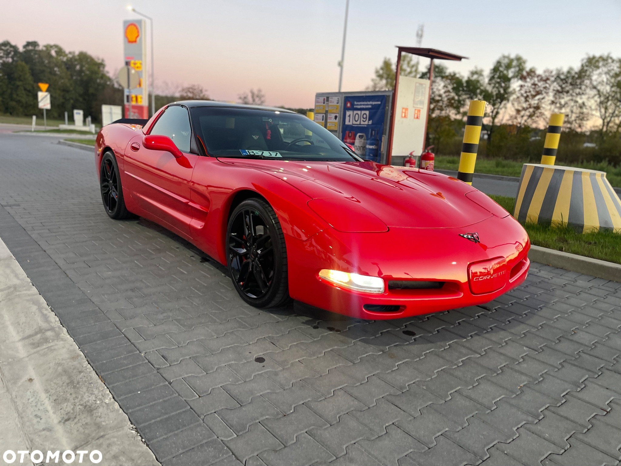 Chevrolet Corvette 5.7 - 9