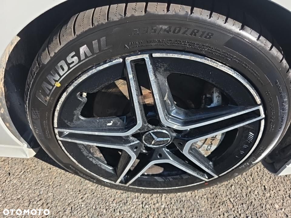 Mercedes-Benz Klasa A AMG 35 4Matic AMG Speedshift DCT 7G - 19