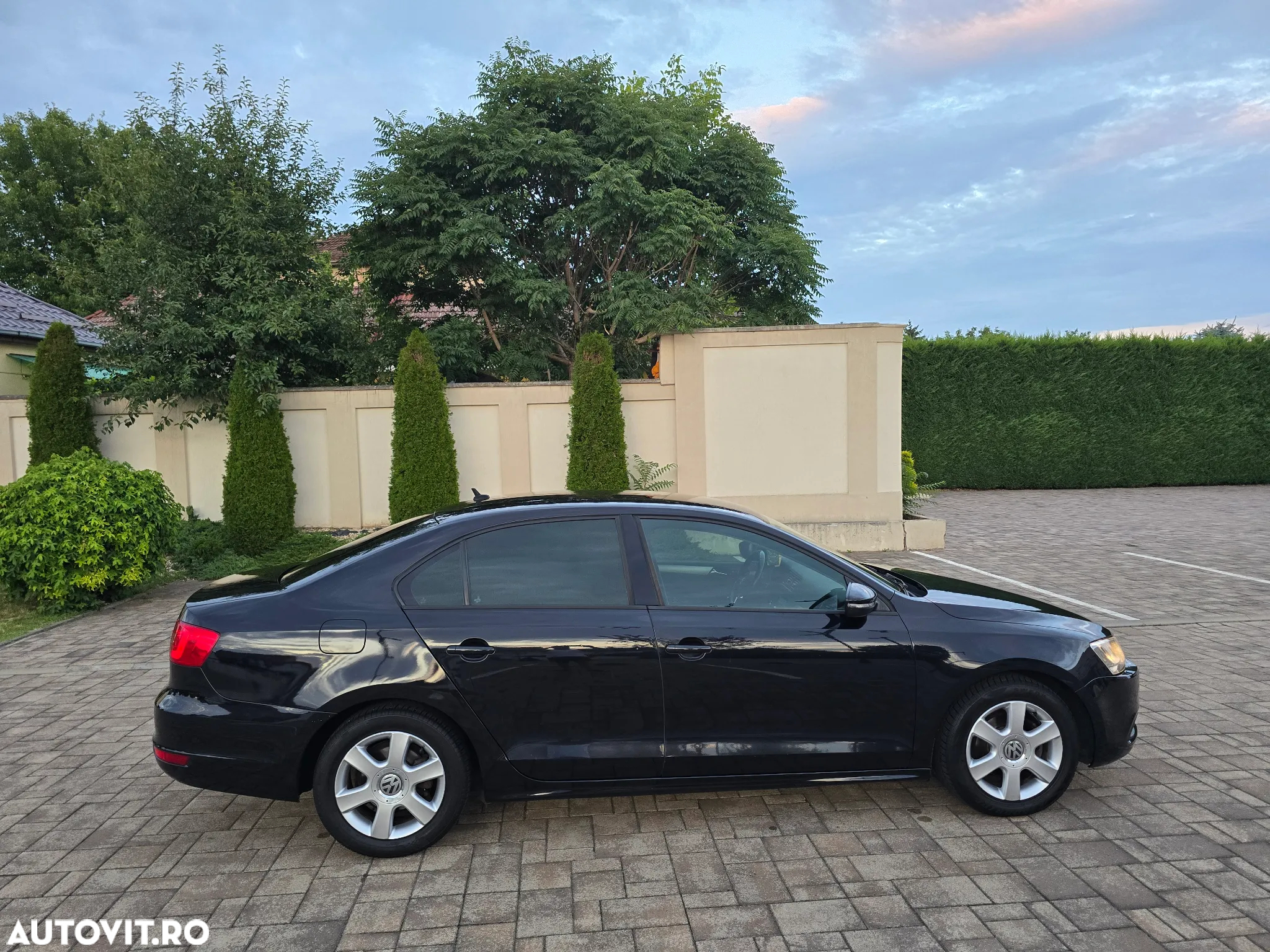 Volkswagen Jetta - 18