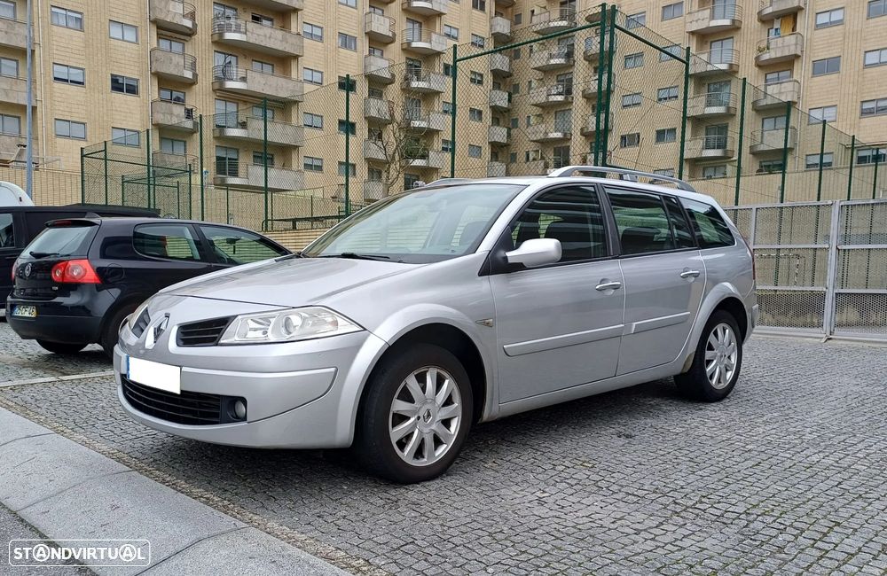 Renault Mégane Break 1.5 dCi Dynamique - 9