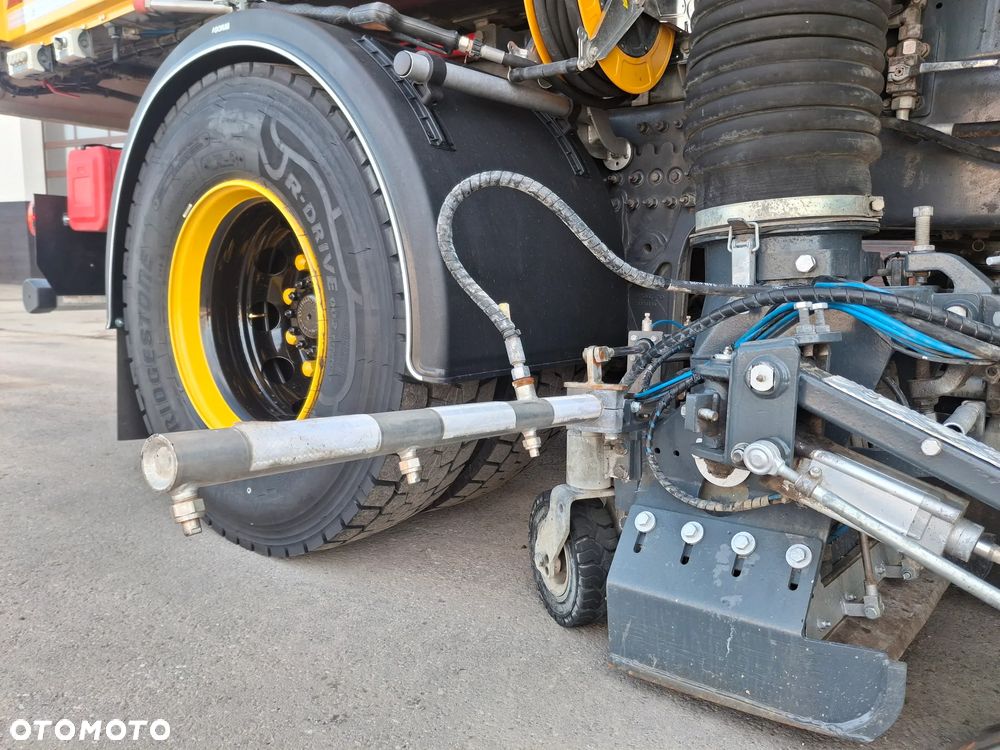 Volvo FMX 420 Zamiatarka BROCK VS 7 TECH Euro 6 PM2.5/10 Karcher 100 BAR Listwy Ciśnieniowe Mycie Asfaltu W Szerokim Zakresie Szczotki L/R 2145 MTH Kamery 360 2021R Dodatkowy Zbiornik Wody Webasto - 29